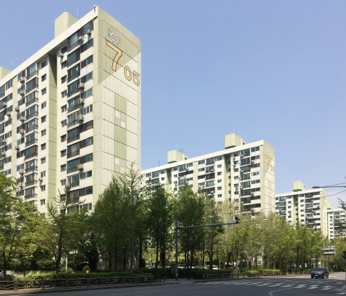 전세 가격 오르고 물건 동나고... 전세 대란 현실화되나