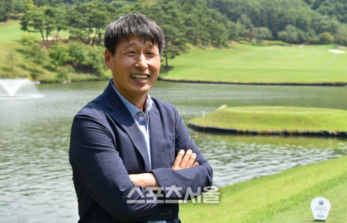 '코스관리사 출신 1호 대표이사' 신라CC 박형식 대표의 자부심 "골프장 품격은 코스가 좌우"[SS인터뷰]