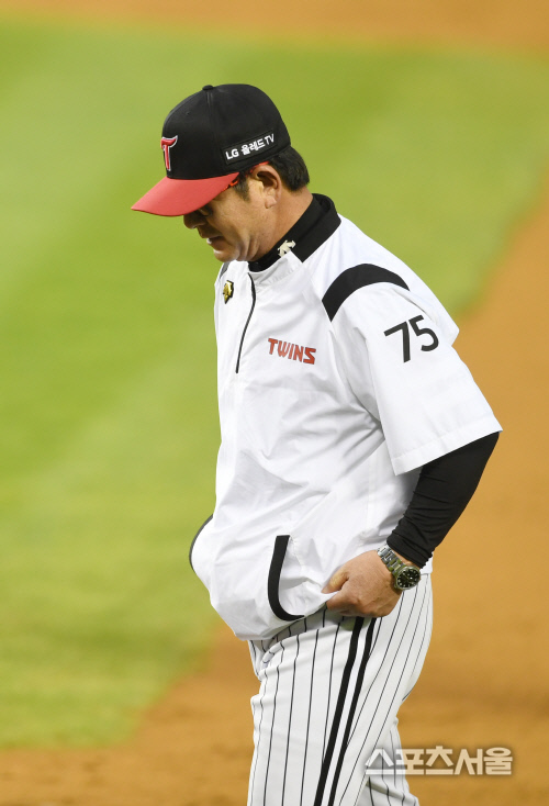 순위와 무관한 경기력, 날개 잃고 하염없이 추락하는 LG[SS현장]