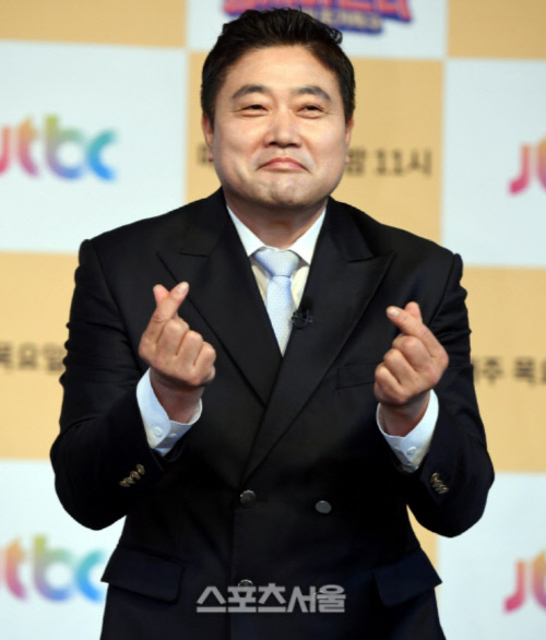 '양신' 양준혁 장가간다! 교제 중 여친과 12월 결혼 "뭉찬 팀에 소개"