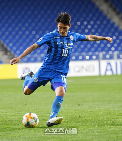 '현대가 더비' 앞둔 울산 현대 뜻밖에 변수, 주장 신진호 워밍업 중 쓰러져