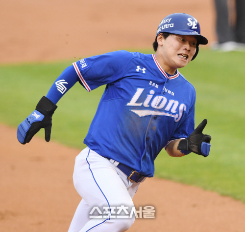 [포토] 삼성 박승규, 전력 질주!