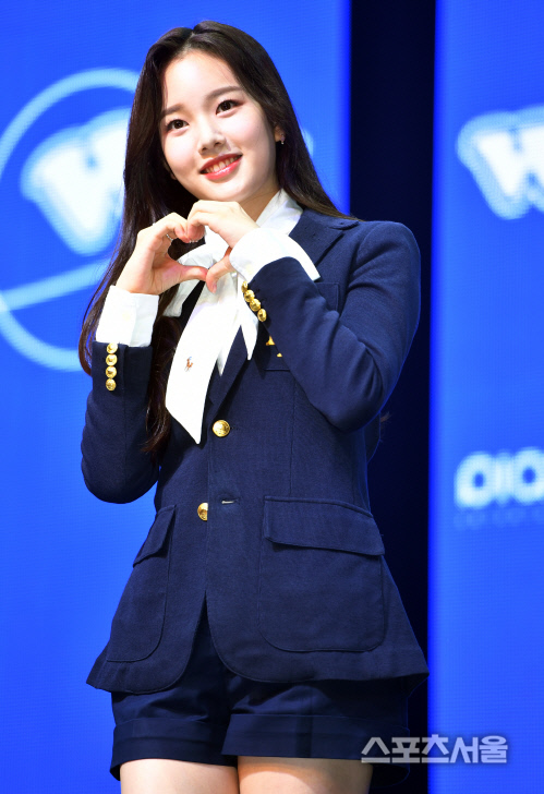 신인걸그룹 위클리(WEEEKLY) 이수진[포토]