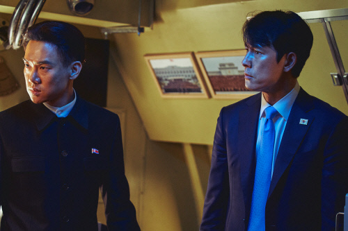 '강철비2' 정우성X유연석, 남북 정상 뛰어넘은 강철 케미