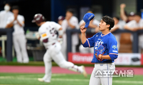 \'추격3점포 박병호\' 당황한 원태인[포토]