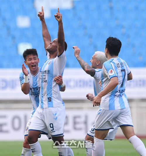 올해 K리그1 '골 터지는 경기' 늘었다…무득점 비율 5% '역대 최소'