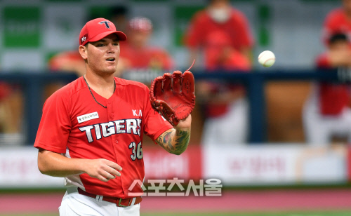 '승운 없는' KIA 브룩스-키움 이승호, 순위 걸린 맞대결