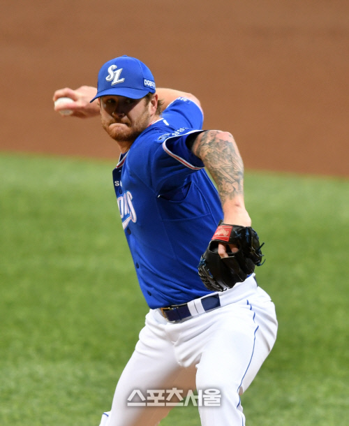 [포토]삼성 라이블리, 1회는 삼자범퇴