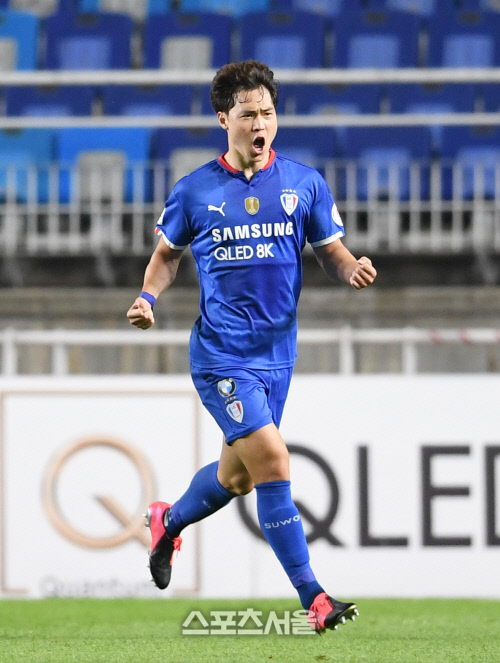 [포토]수원 삼성의 세 번째 골 넣은 김건희