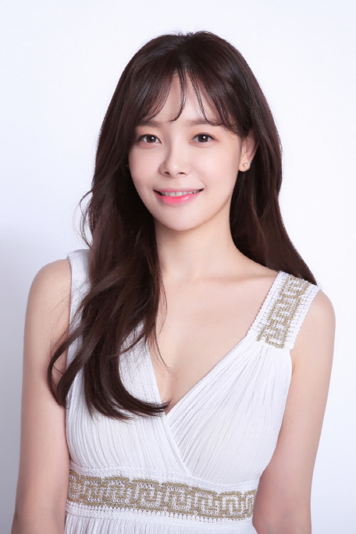 백승희, 스타잇엔터와 전속계약…이상민X안내상과 한솥밥[공식]