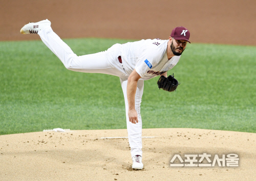 "저연차 연봉 잘 알아…" 한국인 같은 모범 외인투수 브리검[SS스토리]