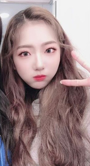 "거짓말 그만" 소속사 반격에 신민아, "뜨지도 못하는 X" 막말 메시지 공개