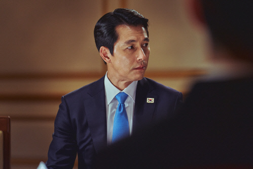 '강철비2' 정우성X유연석X앵거스, 남북미 현실 반영한 스타일링도 화제