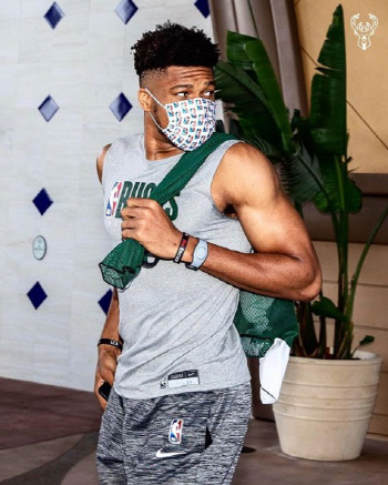 야니스 아데토쿤보