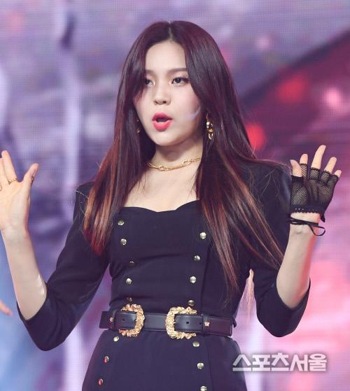 [포토] 여자친구 엄지, 날이 갈수록 성숙미!