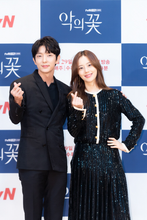 "2년만 복귀" 이준기X문채원, '악의 꽃'으로 서스펜스 정조준[종합]