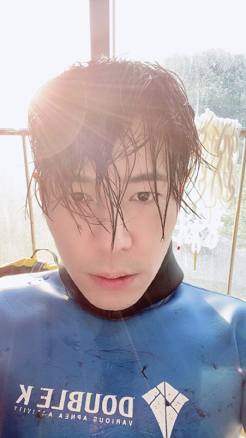 [★포토]"'나 혼자 산다' 출격" 이규형, 스킨스쿠버 인증샷 공개