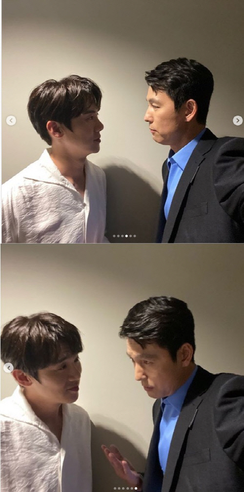 "남북 정상급 미모대결?" '강철비2' 유연석, 정우성 셀카 공개…훈훈함은 보너스[★SNS]