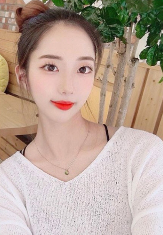 '신민아=멍청이?' 아이러브 前멤버 수연 "이쯤에서 그만해줘" SNS공개