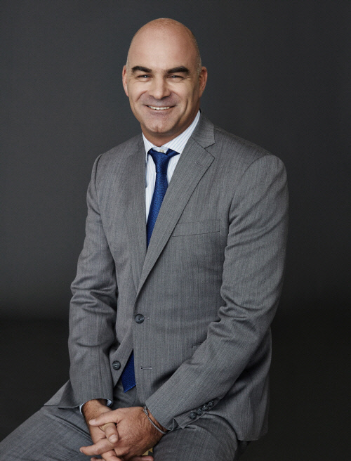 직원 성희롱 의혹 파블로 로쏘 수입차협회 회장, 직무 정지