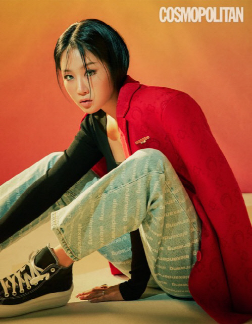 소유, 걸크러시 '슈트룩'으로 뽐낸 몽환적 매력[★화보]