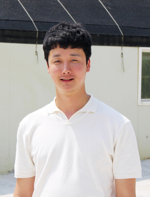 고품질 영암산 민물장어, 전통 지수식 방목 양식으로 키워