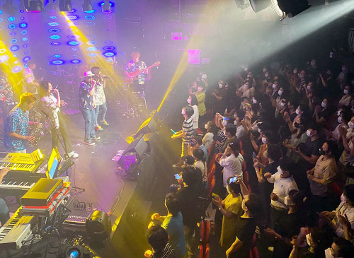 'ROAD FC 부대표' 겸 가수 박상민, '니가 그리운 날엔' 콘서트에 20대 청년층 몰려 화제