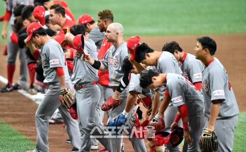 SK, 폭력/성범죄/음주/무면허운전에 '원스트라이크아웃' 적용