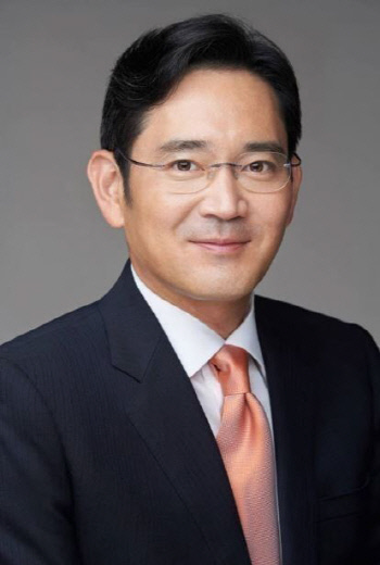 '이재용 프로포폴' 의혹 제보자, 공갈 혐의로 구속. "추가폭로" 돈 요구