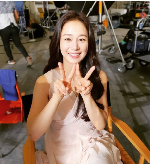 김태희 '위드챌린지' 함께 해요! 따뜻한 마음씨에 빛나는 외모는 덤[★SNS]