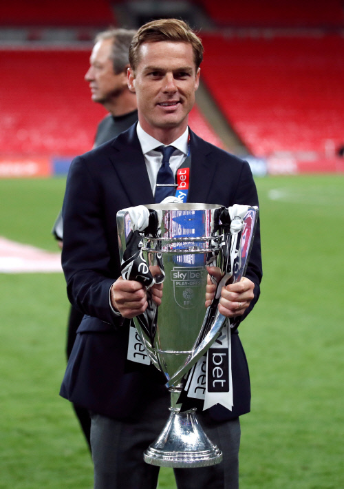 SOCCER-ENGLAND-BRE-FUL/REPORT