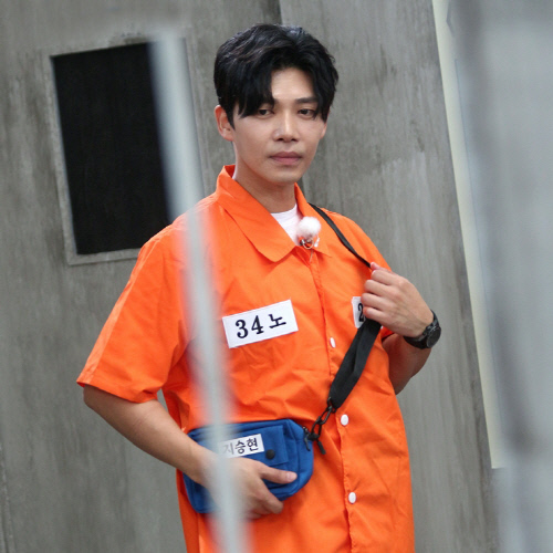 지승현, 죄수복 입고 '런닝맨' 출연 인증샷…"본방사수 함께해요"