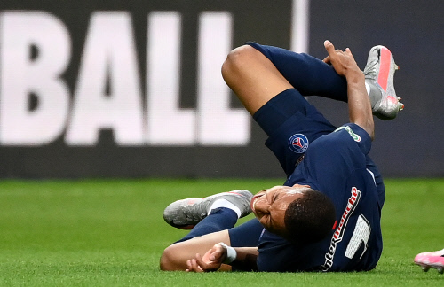 FILES-FBL-EUR-C1-FRA-PSG-MBAPPE