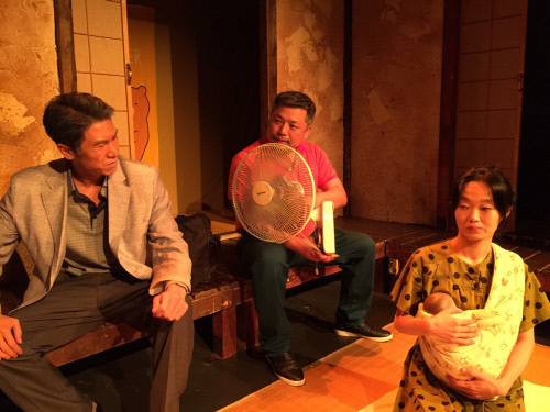 밀양공연예술축제, 박근형 연출 연극 시리즈로 조명