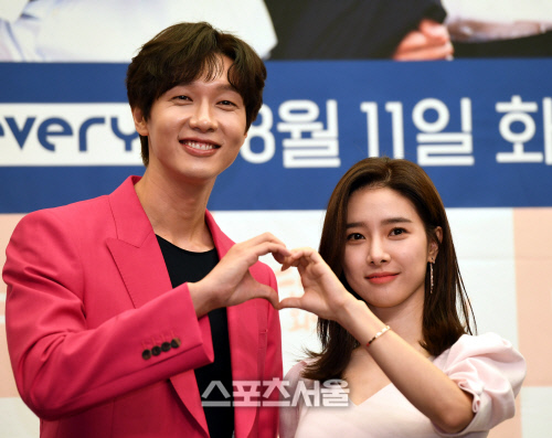 지현우X김소은 '연애는 귀찮지만', 솔직발칙 로맨스로 2030 공감 저격[종합]