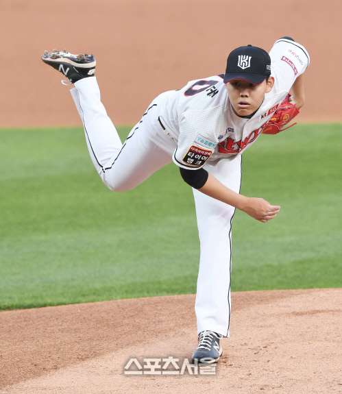 [포토] kt 소형준, 시즌 4승 도전!