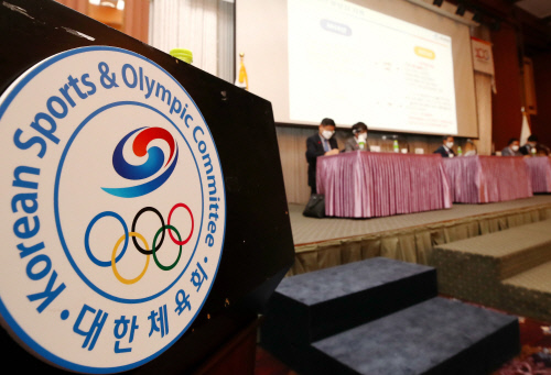 문체부의 체육회 정관 개정 승인 지연, KOC 분리 공론화되나