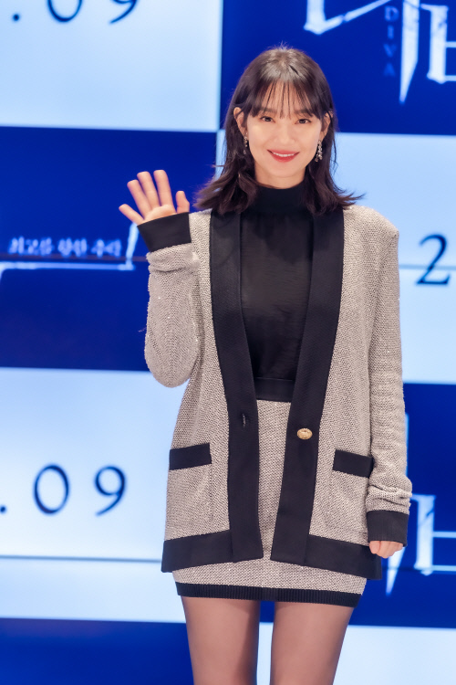 "러블리 벗고 미스터리 스릴러" 신민아의 새 얼굴 '디바'[종합]