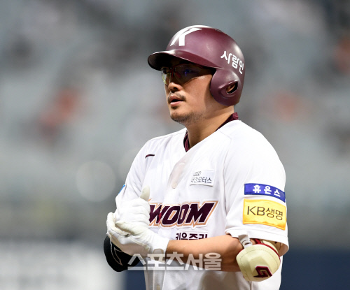 [포토] 안타 이지영 '득점기회 만들었어'