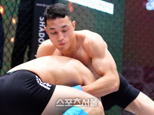 ARC 003에 출전하는 양지용, "부모님과 여자친구를 위해 싸운다!"