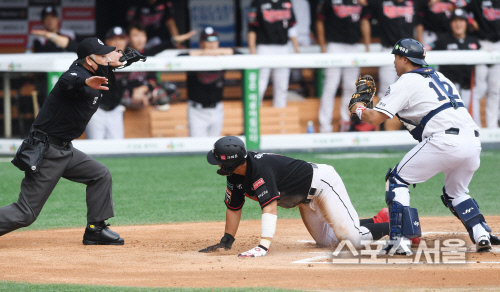 [포토] kt 황재균, 세이프...죠?