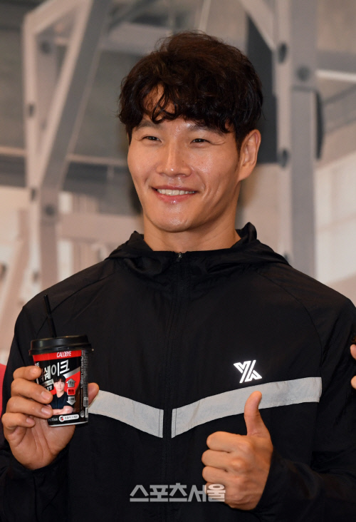 [포토]김종국, 저처럼 건강하게!