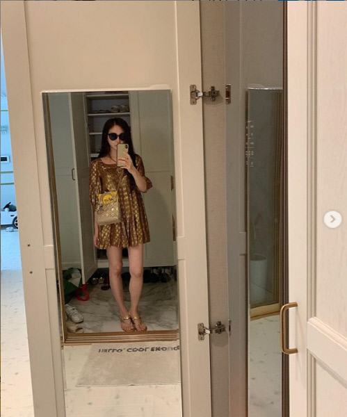 '172cm·48kg' 함소원, '머리→ 발끝' 골드패션 "땅보러가는 사모님 포스"[★SNS]