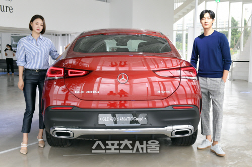 [포토]더 뉴 메르세데스-벤츠 GLE 쿠페, 뒷모습도 우아하게!