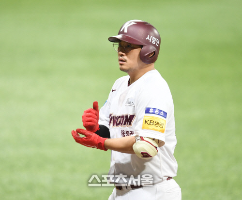 [포토] 이지영, 7회 중전안타