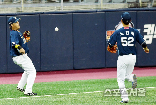 [포토] NC 박석민-노진혁, 헛?