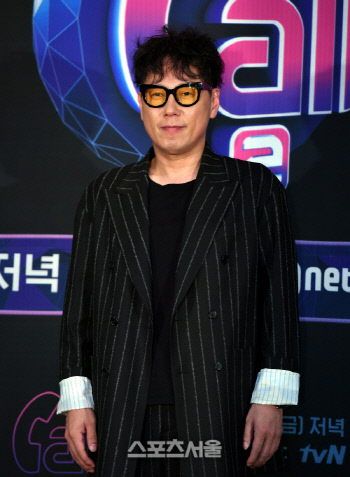 '모친상' 윤종신 "어머니 잘 보내드렸다…위로해준 분들께 감사해"