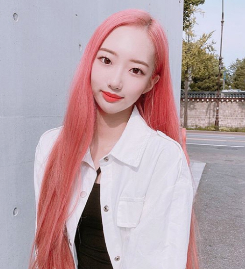 신민아 "소속사 추가고소로 38kg 고통"→소속사 "지난 7월 고소한 건, 추가고소 아냐"