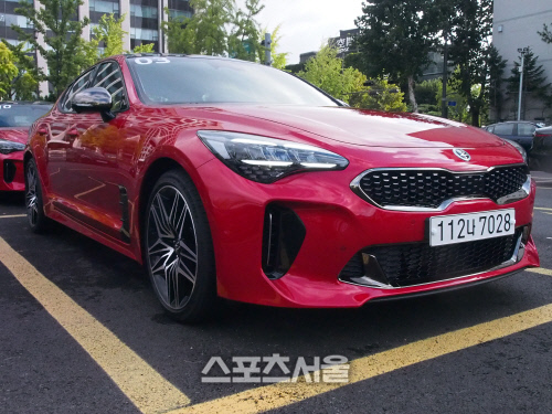 [시승기] 가격을 뛰어넘는 디자인과 성능으로 컴백 '스팅어 마이스터'