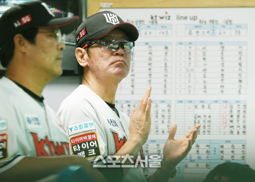 순위경쟁 한 가운데, 이강철 감독의 속내 "압박감과 부담 크다"[SS현장]